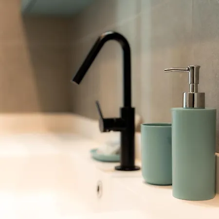 La Casa Di Mimi - The House Of Travelers Apartman *